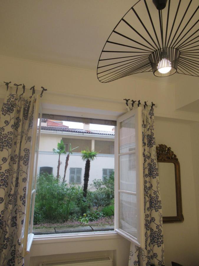 Ferienwohnung Le Ptit Nicois Sur Le Port Nizza Exterior foto